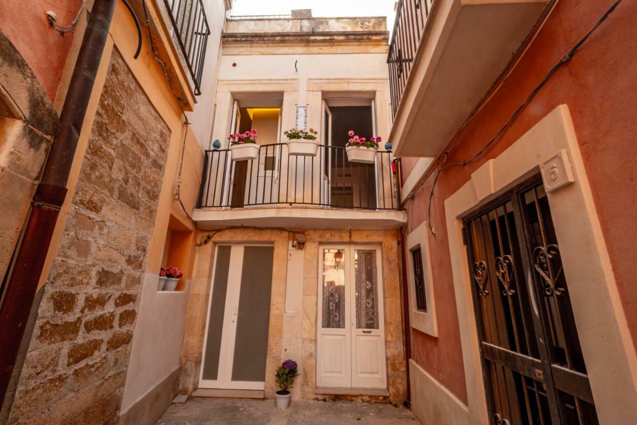 La Palazzata Βίλα Συρακούσες Εξωτερικό φωτογραφία